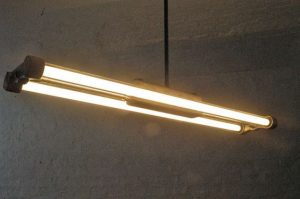 fluorescent tube light